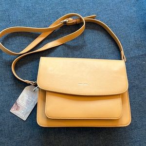 NWT Honey/Tan over shoulder or cross body leather purse.